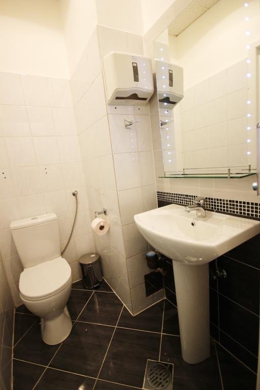 Art Guesthouse Kotor Ngoại thất bức ảnh