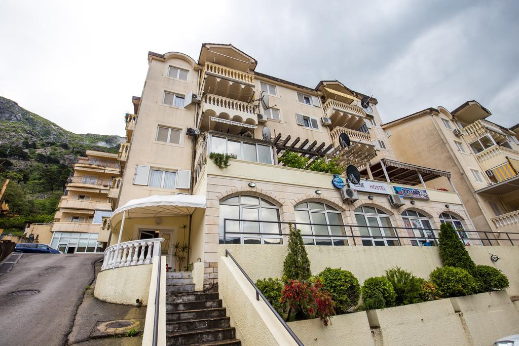 Art Guesthouse Kotor Ngoại thất bức ảnh