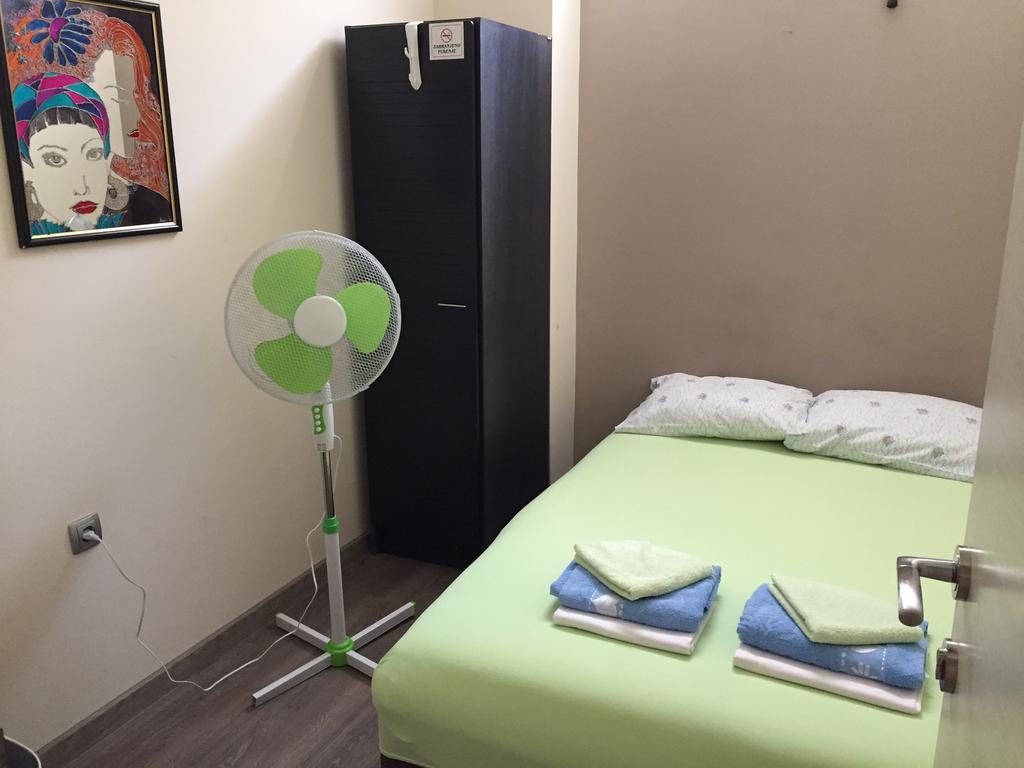 Art Guesthouse Kotor Ngoại thất bức ảnh