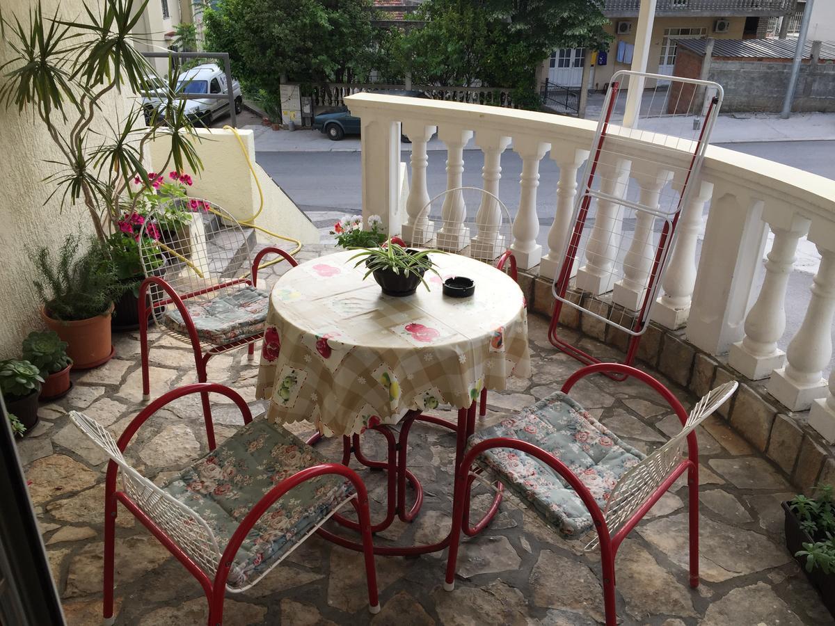 Art Guesthouse Kotor Ngoại thất bức ảnh